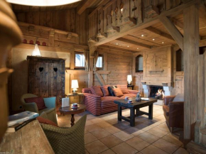 Appartement de standing à Courchevel 1850 avec cheminée et accès ski aux pieds - FR-1-575-2
